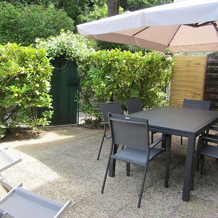 Appartement Les Cigales Rez De Jardin A 10Mn Des Plus Belles Plages Hyères Eksteriør bilde